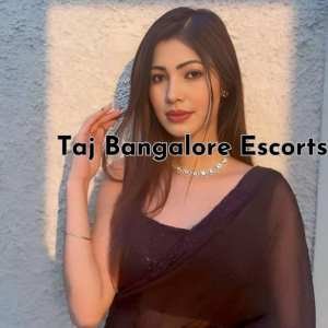 A Indian Girl Wearing Saree Telling About How to reach Bangalore Airport